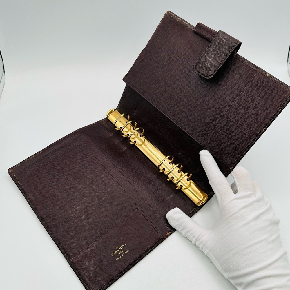 Louis Vuitton Large Taiga Agenda Pm Clutch binder - Picture 8 of 15